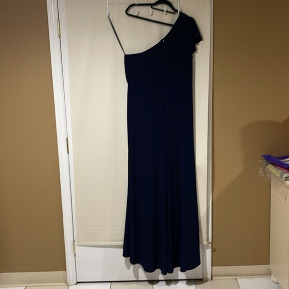 Mac Duggal Women's Ruffled One Shoulder Gown Size 14 - Picture 12 of 15